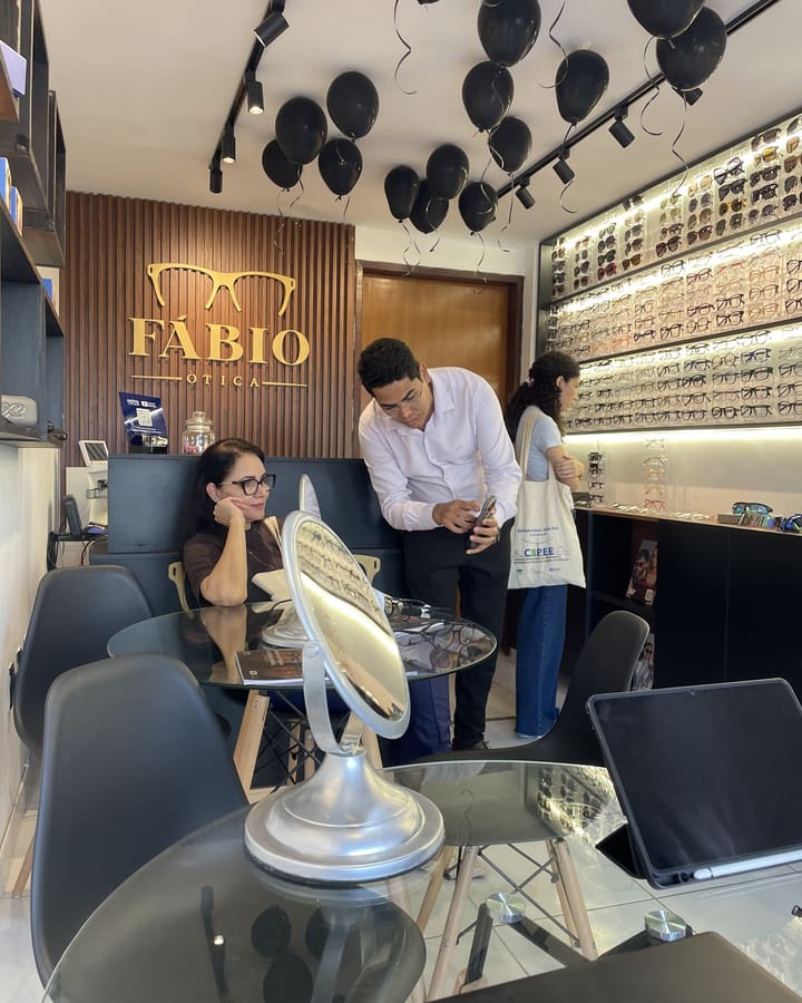 Fábio Ótica, cliente